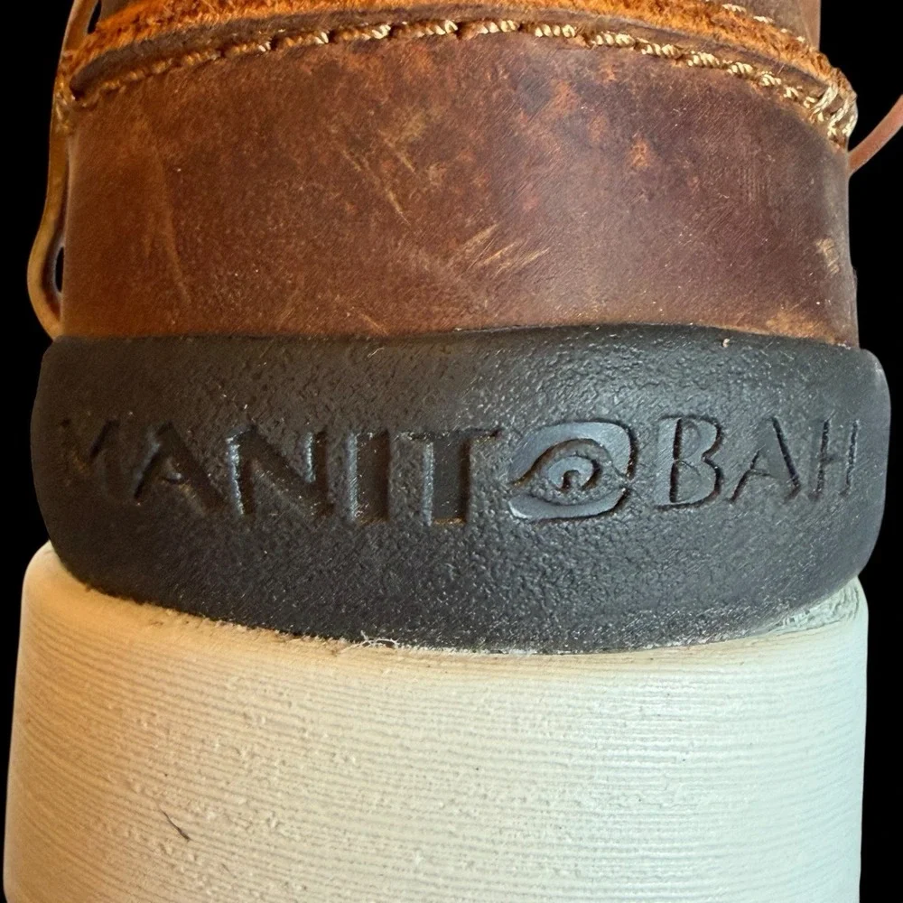 Manitobah Mukluks Mesa Moc Toe Waterproof Leather Boot Sneaker Men's Size 10